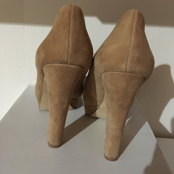 Aldo Nude Suede Platform Pumps - Picture 6 of 6
